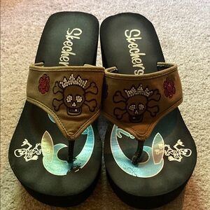 Skechers Black Sandals with Skull Design